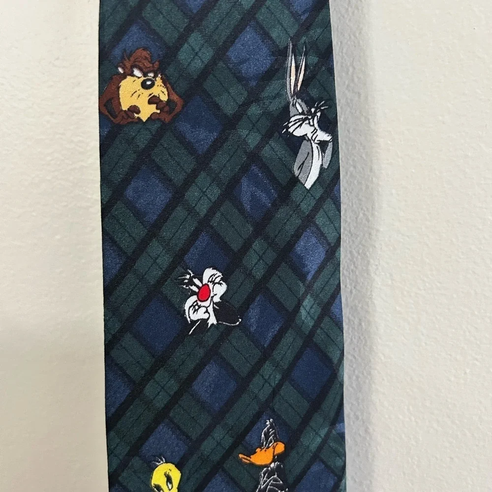 Vintage Looney Tunes Tie Bundle – Taz, Marvin the Martian, Bugs, Tweety, Daffy